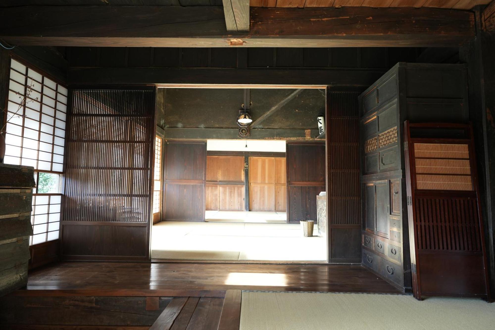 Gasthaus 古民家 大峰 Akiruno Exterior foto