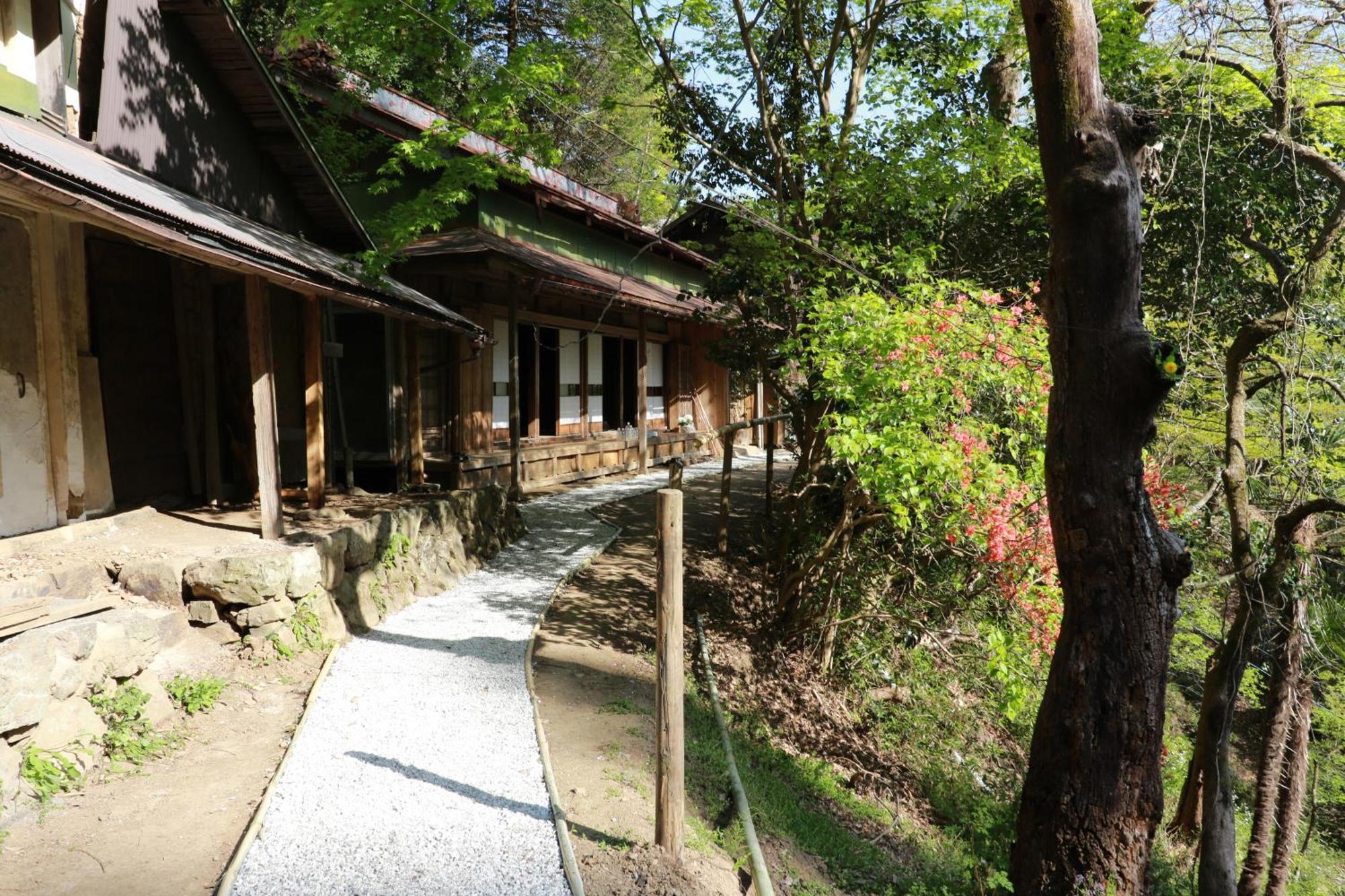 Gasthaus 古民家 大峰 Akiruno Exterior foto